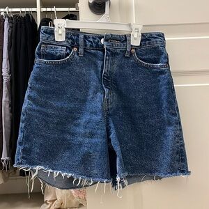 H&M high waisted shorts size 4